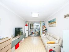 张江南 康桥地铁口 精装修两房 低总价业主诚售 配套设施齐全