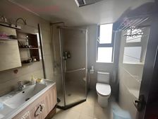 新上 大阳台 大入户花园 位置优越 拎包入住 喜欢的老板滴