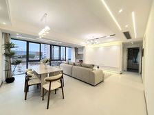 新天泽,全新装修未住过人90几万