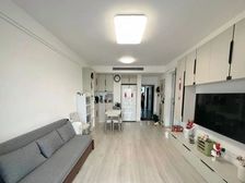 18号地铁口新装修一房丨设计巧妙丨业主诚意出售丨这套您必看丨