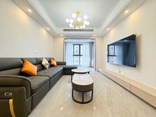 新上 九曲河 轨道旁 近天街 看上约 急售