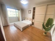 !理工大两房一厅,南北通透,全明,铂金楼层,看房方便!