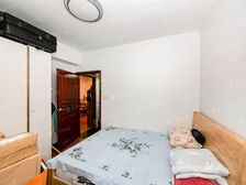 维多利广场 大两居 近地铁 近医院 中间楼层 带电梯 装修好