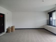 渝北区 龙湖舜山府一期大平层 四房 720万