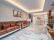 新议价苏河湾热榜盘!!刷卡到户。16年次新 好户型!