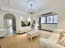 三轨交,超近火车站,边套全明,40个豪华装修,拎包入住,诚卖