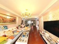 周浦地铁口 精装修大三房 楼层好采光好 性价比高 南北通透