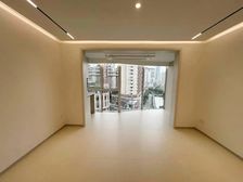 海伦都市佳苑 127.86平4居 南向简装修 安静不临街