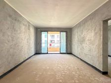 跳磴 中间好楼层 正规商品房 次新小区 双卫格局 正南朝向