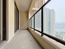 背八蜀!龙湖看江大四房,端户南北通,大阳台