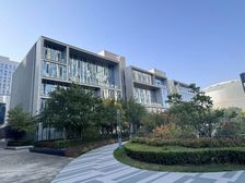 丰科中心 3800平精装修独栋办公楼 地上5层有电梯 通燃气