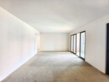 出门100米轻轨站 配套成熟 次新小区 单价5800即可拥有