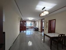 广泰瑞景城 业主精装送车位 通透三室双卫全明 户型