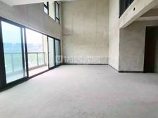 越秀悦映湖山悦玺 别墅带100平 花园 视野无遮挡