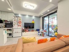 四季都会繁星启2室2厅别墅 上下三层 精装修 看房方便