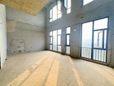 3加2的联排,看江看江还可看日落,端户花园150,