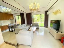 底价出售!美的鹭别墅 小区自带商业体 带家私 直接拎包入住