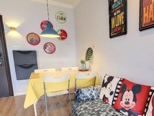 小区前排位置,2017年房龄 带装修,视野佳,配套齐全