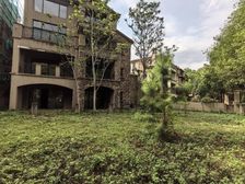 中信山语湖 独栋别墅 带7个车位 650方花园 房东诚意出售