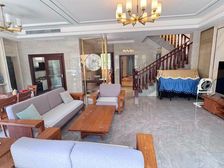 祈福南湾半岛(别墅) 满二 精装修 220平方 视野靓 带大