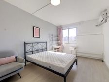 一梯2户,户型方正,小区花园位置,彩光好,房东诚售