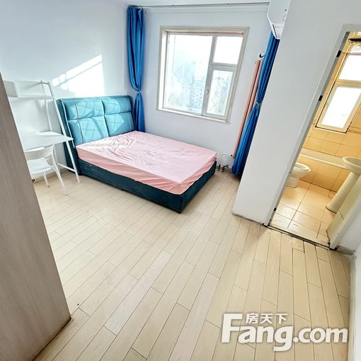 可月付 一号线梨园小镇 电梯房 主卧独卫 三家合租 可做饭