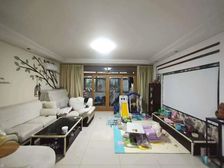 东明学校古德近怡心居多层四室精装修带车位地下室房主急售