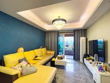 大渡口区 融创春晖十里岚峰庭 三房