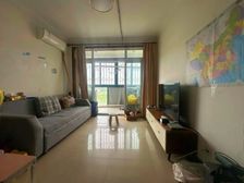 靠近地铁和万达广场!好停车!电梯高区!小区环境佳!看房有钥匙