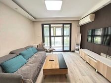 烫金地段 房源真实可带看 南北直通 小区中心位置 全屋精装修