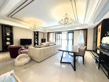 已经是冰點价了,小区中心位置,全套房设计,南北通透,诚意出售