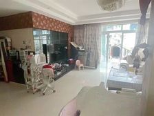 新上 122万 带走冉家坝三轻轨旁精装大三房 可按揭 省税