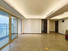 新上万科璞园精装修洋房,业主急售,急,南北通透,地铁5号线。