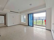 136.8万(竖据古把竖)万科璞园 精装好房 大横厅