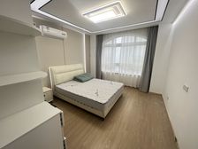 电梯1房丨中高景观层丨有钥匙丨采光瞎眼