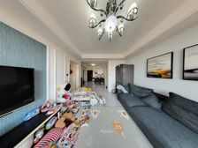 远洋香奈 中间全阳两室 精装啊这价