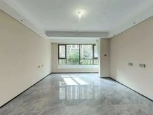 盛福片区改善大三室,好楼层,诚心出售,随时看房