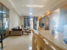 重大育婴 中一线看江,精装两房大阳台 得很,随时看房