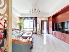 鑫苑汤泉世家 5室2厅 209.39平