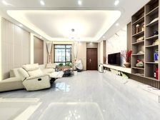 鑫苑汤泉世家 5室2厅 209.39平