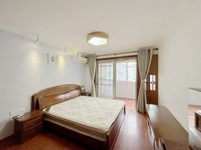 地铁12号线口,层高3 ,送精装修,带着诚意出售!