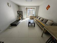 低税费 大宁山庄精装南北向大三居 户型方正 位置好 随时看