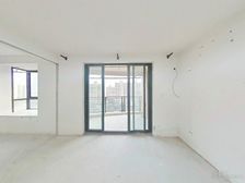 东源名都(东区) 3室2厅2卫 毛坯 770万元