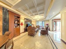 万科广场 610万 5室2厅 精装修非常安静,笋盘出售!