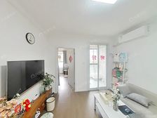 东源名都新上一房,诚意出售,看房方便。出价来谈。