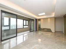 真实在售!虹口金茂府 临地铁 双卫生间 高楼层采光充足