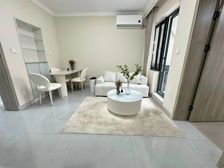 急急急 满五年唯以 拎包入住 一梯两户 南北通透 价格可