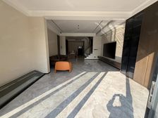 一环内豪装排屋,盛世珑城带南北双花园,共五层半