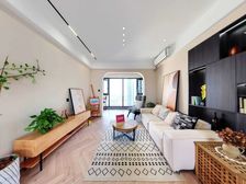 豪华装修,没有住过,业主诚心出售