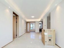 中建学府印悦4居两厅 本人已实勘信息 近地铁 配套繁华物业好